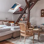 Dolce Hotel